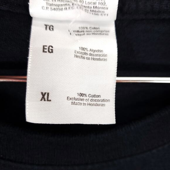 American Firefighter T Shirt Mens Extra Large Black Badge Of Honor Crew Neck Tee - Picture 7 of 7